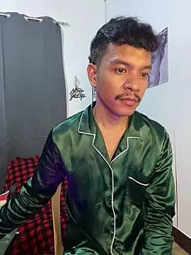 asian darlingcummersxXx online show from May 21, 2026, 8:44 am