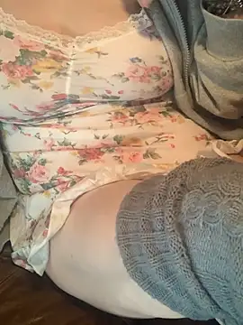 Snapshot of TemptingZebra chatting on March 9, 2026, 10:02 pm TemptingZebra online show from March 9, 2026, 10:02 pm