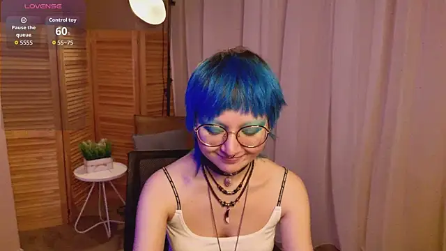 Snapshot of powderofgun chatting on May 27, 2026, 8:16 pm powderofgun online show from May 27, 2026, 8:16 pm