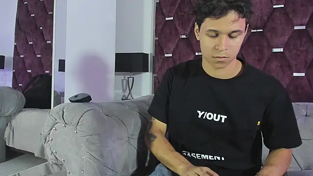 Snapshot of TonyBenedetti chatting on June 12, 2026, 9:45 pm TonyBenedetti online show from June 12, 2026, 9:45 pm