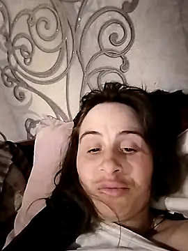 Stellary3752 online show from April 14, 2026, 7:52 pm