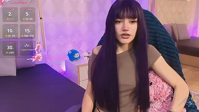 Cloee tay1 online show from March 25, 2026, 12:15 pm