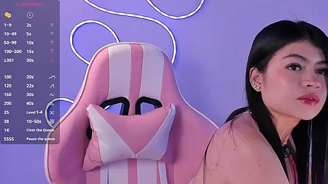 Snapshot of miacapone chatting on February 28, 2026, 1:22 pm miacapone online show from February 28, 2026, 1:22 pm