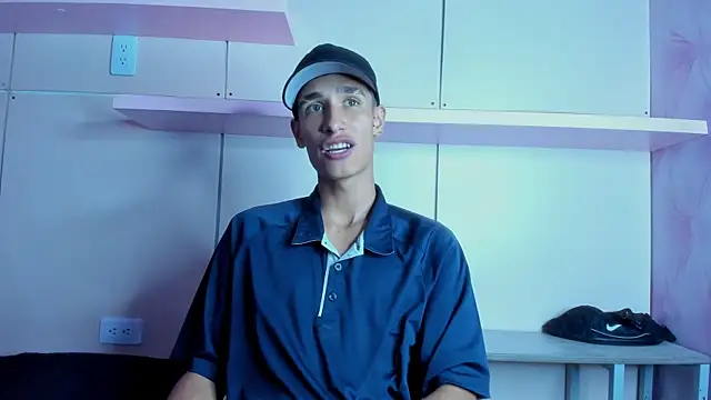 Snapshot of Thiagoduarte_ chatting on February 28, 2026, 11:43 am Thiagoduarte online show from February 28, 2026, 11:43 am