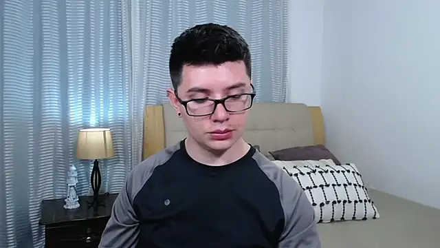 Snapshot of BlackFoXXX69 chatting on February 28, 2026, 7:24 pm BlackFoXXX69 online show from February 28, 2026, 7:24 pm