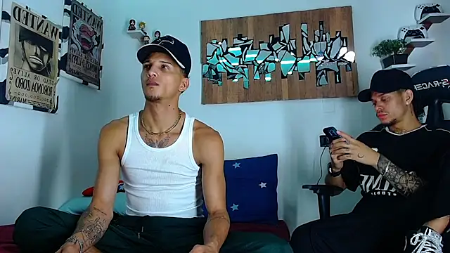 AdamsDvi online show from April 11, 2026, 2:52 am