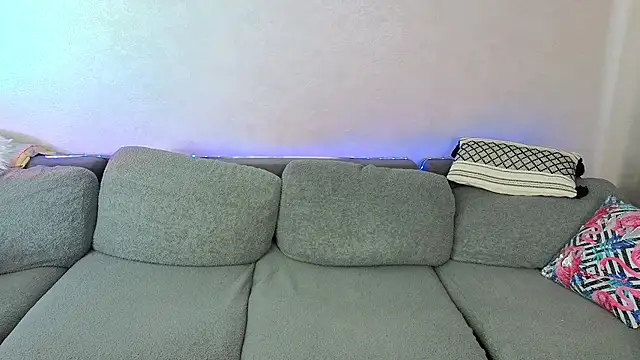 Vanessa BigTits online show from July 17, 2026, 12:30 am