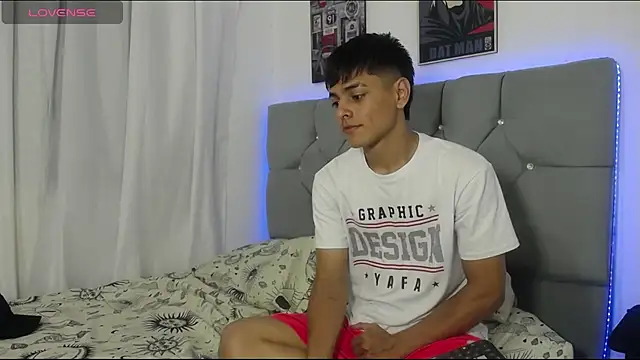 Logan Jhonson19 online show from March 6, 2026, 3:56 am