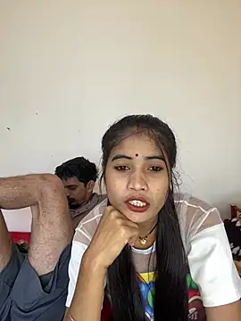 Snapshot of LOVELUST02 chatting on February 26, 2026, 7:19 am LOVELUST02 online show from February 26, 2026, 7:19 am