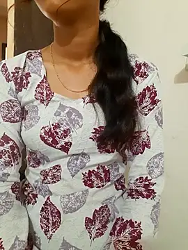 Janvi chauhan online show from February 26, 2026, 6:02 am