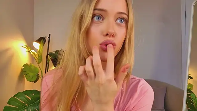 Dear Tessa online show from May 30, 2026, 2:34 pm