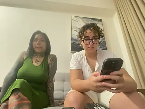 yassiestar online show from March 3, 2026, 4:36 pm