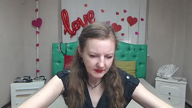 MeganPirs online show from April 6, 2026, 5:08 am