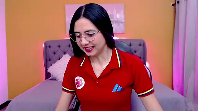 alexaneuer online show from July 7, 2026, 1:03 pm