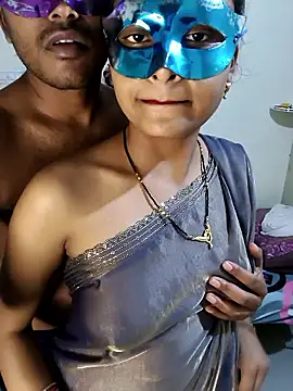 Sweet Cpl  online show from April 10, 2026, 1:40 pm