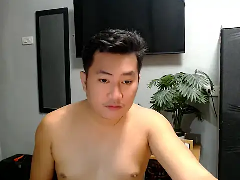Snapshot of Bigdaddybear888 chatting on July 15, 2026, 6:15 pm Bigdaddybear888 online show from July 15, 2026, 6:15 pm