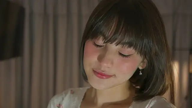 AitanaJhons  online show from April 19, 2026, 10:49 am