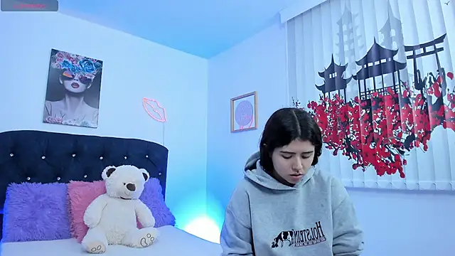 valeria and zoe online show from March 27, 2026, 3:02 pm