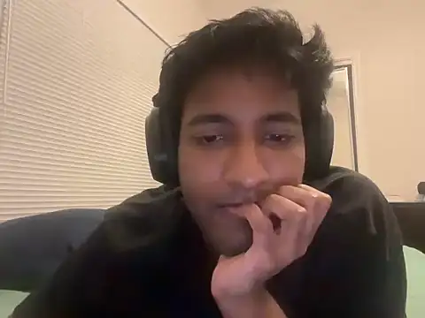 Hairydude78 online show from April 10, 2026, 3:35 am