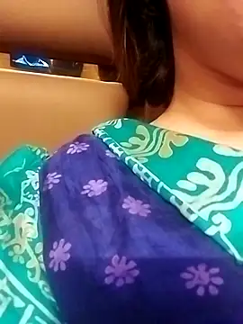 Snapshot of Diksha48 chatting on February 25, 2026, 8:41 pm Diksha48 online show from February 25, 2026, 8:41 pm