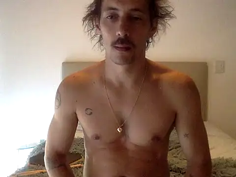 Snapshot of Stallion247 chatting on March 1, 2026, 5:24 pm Stallion247 online show from March 1, 2026, 5:24 pm