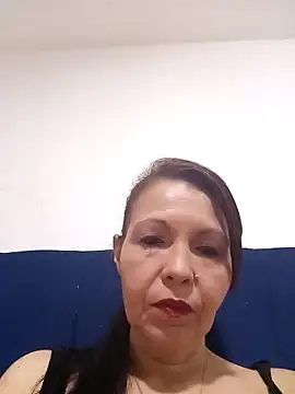 celeste kiss  online show from April 6, 2026, 3:24 am