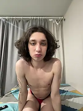 Snapshot of PrettylnPink_ chatting on March 1, 2026, 11:05 pm PrettylnPink online show from March 1, 2026, 11:05 pm