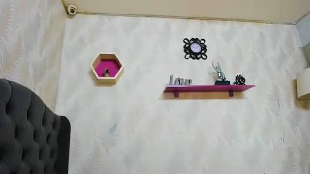 stefanny vv online show from March 13, 2026, 6:46 pm