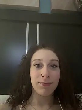 kenzyy28 online show from March 16, 2026, 5:26 am