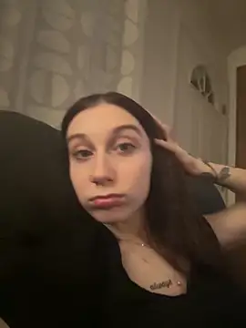 kenzyy28 online show from March 12, 2026, 1:44 am