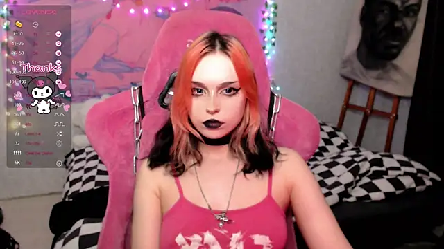 Snapshot of NoirVex chatting on May 7, 2026, 7:50 pm NoirVex online show from May 7, 2026, 7:50 pm