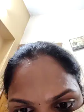 Snapshot of Tamil_Hot_Saranya chatting on March 2, 2026, 5:42 pm Tamil Hot Saranya online show from March 2, 2026, 5:42 pm