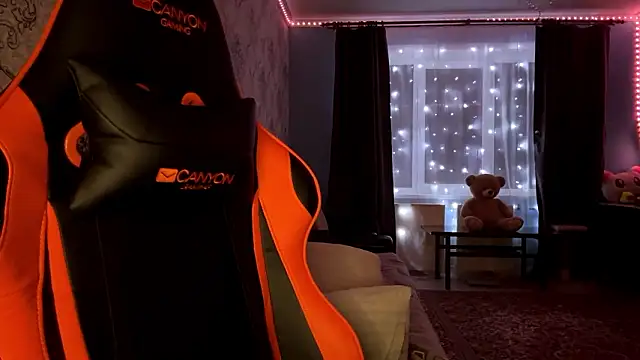 AkikoAnkrom online show from March 1, 2026, 9:26 pm