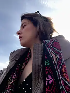 Kamorana online show from March 11, 2026, 10:20 am