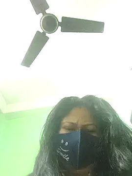 Snapshot of babydollcutyyyyy chatting on February 27, 2026, 1:00 pm babydollcutyyyyy online show from February 27, 2026, 1:00 pm