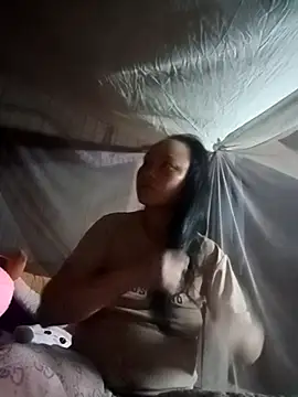 muimui990 online show from February 26, 2026, 1:44 pm