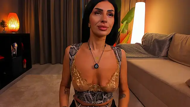 BrainyBelle online show from April 14, 2026, 3:22 am