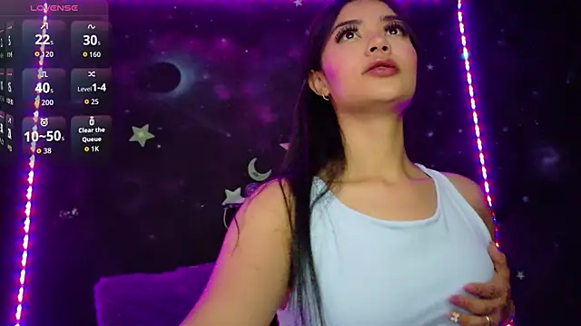 Snapshot of ValentinaRojass_ chatting on April 15, 2026, 2:54 pm ValentinaRojass online show from April 15, 2026, 2:54 pm