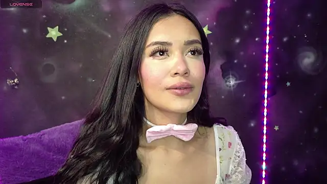 Snapshot of ValentinaRojass_ chatting on April 29, 2026, 5:52 pm ValentinaRojass online show from April 29, 2026, 5:52 pm