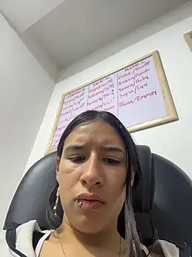 LilyRossi  online show from July 9, 2026, 12:48 pm