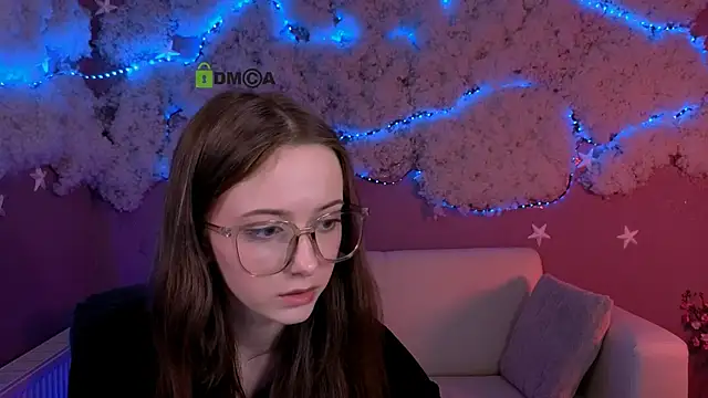 chloe ley online show from March 23, 2026, 1:22 pm