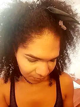 V-nus online show from March 13, 2026, 6:35 pm