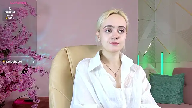 Bambi Bloom online show from March 27, 2026, 5:27 am