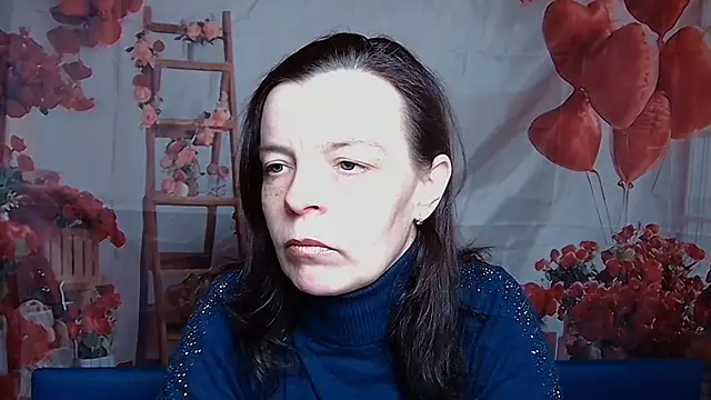 Snapshot of SofiaChaika chatting on March 3, 2026, 6:42 am SofiaChaika online show from March 3, 2026, 6:42 am