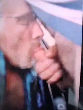 lui8181 online show from April 28, 2026, 5:28 pm