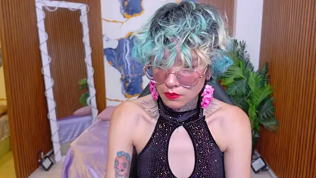Lyra tay online show from June 6, 2026, 7:08 pm