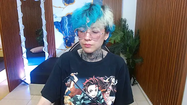 Lyra tay online show from April 7, 2026, 7:04 pm