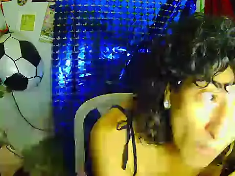 RAMONA TIJERAX online show from July 2, 2026, 9:54 pm