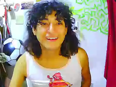 RAMONA TIJERAX online show from July 18, 2026, 11:02 pm