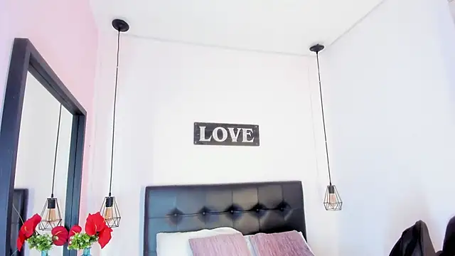 KatallelaMurillo online show from March 27, 2026, 11:55 am